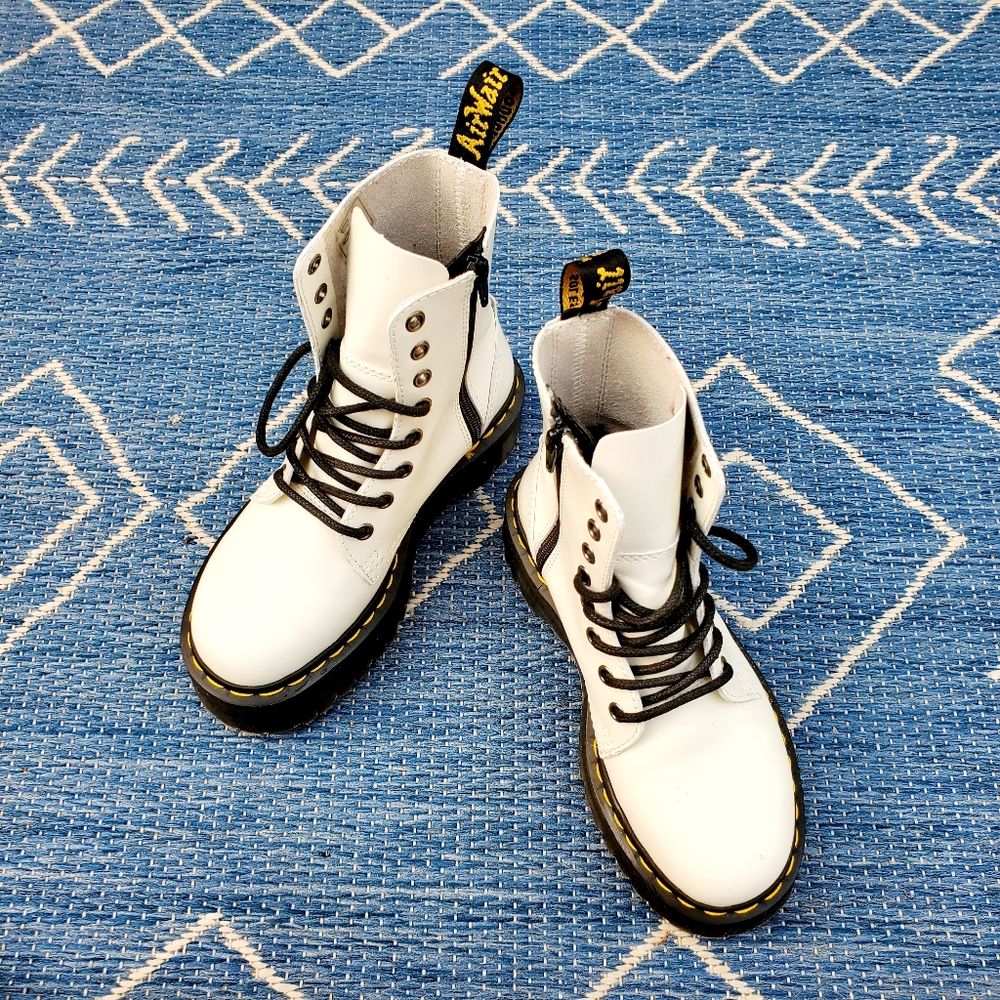DR. MARTENS Jadon